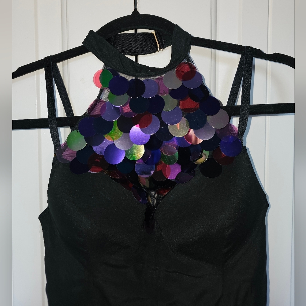 Rheno Dress - Picture 6 of 16